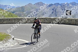 Photo #2254805 | 08-07-2022 12:15 | Passo Dello Stelvio - Prato side BICYCLES