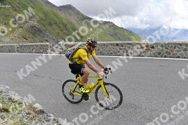 Photo #2418819 | 27-07-2022 12:35 | Passo Dello Stelvio - Prato side BICYCLES