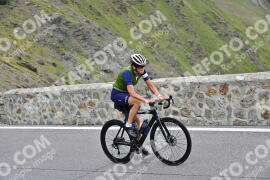 Photo #2406400 | 26-07-2022 13:03 | Passo Dello Stelvio - Prato side BICYCLES