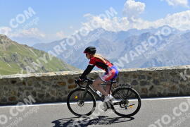 Photo #2369975 | 22-07-2022 11:52 | Passo Dello Stelvio - Prato side BICYCLES