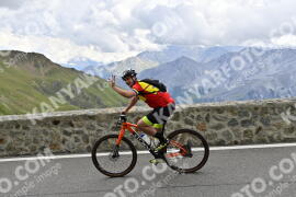 Photo #2405930 | 26-07-2022 12:12 | Passo Dello Stelvio - Prato side BICYCLES