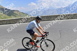 Photo #2366602 | 21-07-2022 12:34 | Passo Dello Stelvio - Prato side BICYCLES