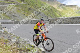Photo #2405659 | 26-07-2022 11:47 | Passo Dello Stelvio - Prato side BICYCLES
