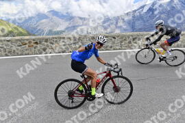 Photo #2421057 | 27-07-2022 14:08 | Passo Dello Stelvio - Prato side BICYCLES