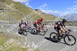 Photo #2742465 | 25-08-2022 13:35 | Passo Dello Stelvio - Prato side BICYCLES