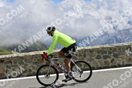 Photo #2427485 | 28-07-2022 12:28 | Passo Dello Stelvio - Prato side BICYCLES