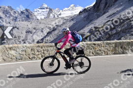 Photo #2865402 | 12-09-2022 15:10 | Passo Dello Stelvio - Prato side BICYCLES