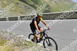 Photo #2400739 | 25-07-2022 12:32 | Passo Dello Stelvio - Prato side BICYCLES