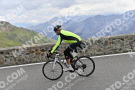Photo #2440103 | 30-07-2022 11:49 | Passo Dello Stelvio - Prato side BICYCLES
