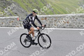 Photo #2406323 | 26-07-2022 12:58 | Passo Dello Stelvio - Prato side BICYCLES