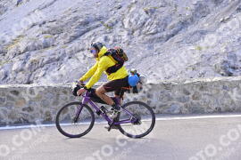 Photo #2605588 | 12-08-2022 10:30 | Passo Dello Stelvio - Prato side BICYCLES