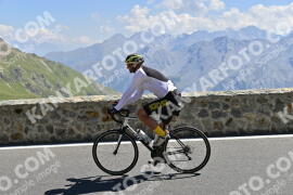 Photo #2370193 | 22-07-2022 12:03 | Passo Dello Stelvio - Prato side BICYCLES