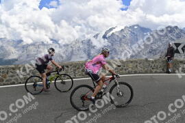 Photo #2431036 | 29-07-2022 13:24 | Passo Dello Stelvio - Prato side BICYCLES