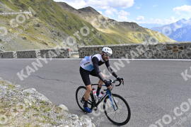 Photo #2752915 | 26-08-2022 11:11 | Passo Dello Stelvio - Prato side BICYCLES