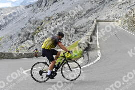 Photo #2376132 | 24-07-2022 09:37 | Passo Dello Stelvio - Prato side BICYCLES