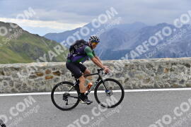 Photo #2439664 | 30-07-2022 10:41 | Passo Dello Stelvio - Prato side BICYCLES