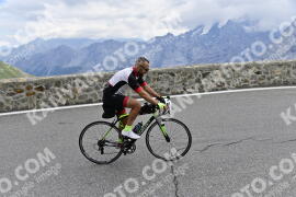 Photo #2439889 | 30-07-2022 11:48 | Passo Dello Stelvio - Prato side BICYCLES