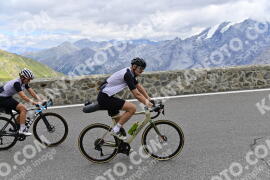 Photo #2460718 | 31-07-2022 14:16 | Passo Dello Stelvio - Prato side BICYCLES