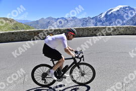 Photo #2295662 | 13-07-2022 11:42 | Passo Dello Stelvio - Prato side BICYCLES