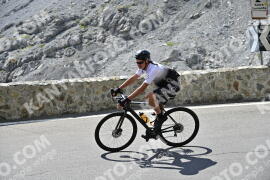 Photo #2398756 | 25-07-2022 11:22 | Passo Dello Stelvio - Prato side BICYCLES