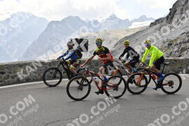 Foto #2379057 | 24-07-2022 11:40 | Passo Dello Stelvio - Prato Seite BICYCLES