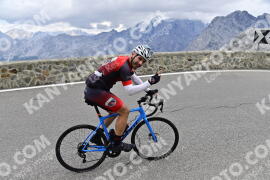 Photo #2446376 | 30-07-2022 13:05 | Passo Dello Stelvio - Prato side BICYCLES