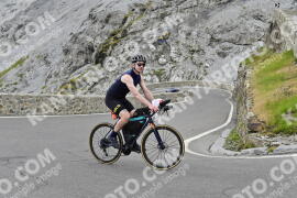 Photo #2421334 | 27-07-2022 14:31 | Passo Dello Stelvio - Prato side BICYCLES