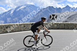 Photo #2754444 | 26-08-2022 12:11 | Passo Dello Stelvio - Prato side BICYCLES