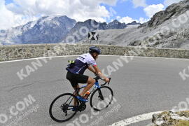Photo #2421025 | 27-07-2022 14:08 | Passo Dello Stelvio - Prato side BICYCLES