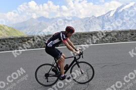 Photo #2401491 | 25-07-2022 12:58 | Passo Dello Stelvio - Prato side BICYCLES