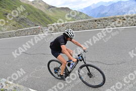 Photo #2463950 | 31-07-2022 10:56 | Passo Dello Stelvio - Prato side BICYCLES