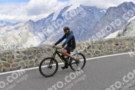 Photo #2462193 | 31-07-2022 16:02 | Passo Dello Stelvio - Prato side BICYCLES