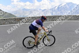 Photo #2401595 | 25-07-2022 13:03 | Passo Dello Stelvio - Prato side BICYCLES