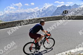 Photo #2370508 | 22-07-2022 12:24 | Passo Dello Stelvio - Prato side BICYCLES