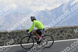 Photo #2366607 | 21-07-2022 12:36 | Passo Dello Stelvio - Prato side BICYCLES