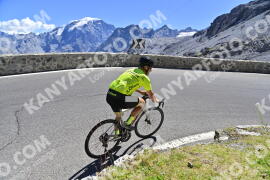 Photo #2738513 | 25-08-2022 12:15 | Passo Dello Stelvio - Prato side BICYCLES