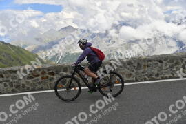 Photo #2431351 | 29-07-2022 13:57 | Passo Dello Stelvio - Prato side BICYCLES