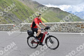 Photo #2419093 | 27-07-2022 12:41 | Passo Dello Stelvio - Prato side BICYCLES