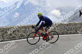 Photo #2416093 | 27-07-2022 11:22 | Passo Dello Stelvio - Prato side BICYCLES