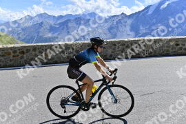 Photo #2429755 | 29-07-2022 11:14 | Passo Dello Stelvio - Prato side BICYCLES