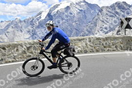 Photo #2287284 | 11-07-2022 13:30 | Passo Dello Stelvio - Prato side BICYCLES