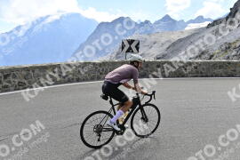 Photo #2752723 | 26-08-2022 10:53 | Passo Dello Stelvio - Prato side BICYCLES