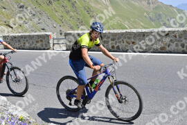 Photo #2366534 | 21-07-2022 12:25 | Passo Dello Stelvio - Prato side BICYCLES