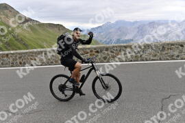 Photo #2282598 | 10-07-2022 09:25 | Passo Dello Stelvio - Prato side BICYCLES