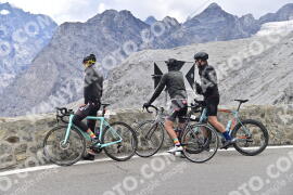 Photo #2765369 | 28-08-2022 12:13 | Passo Dello Stelvio - Prato side BICYCLES