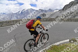 Photo #2765837 | 28-08-2022 13:28 | Passo Dello Stelvio - Prato side BICYCLES