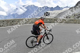 Photo #2418988 | 27-07-2022 12:39 | Passo Dello Stelvio - Prato side BICYCLES