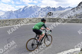 Photo #2756680 | 26-08-2022 13:47 | Passo Dello Stelvio - Prato side BICYCLES