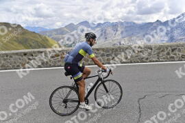 Photo #2765279 | 28-08-2022 12:05 | Passo Dello Stelvio - Prato side BICYCLES