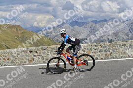 Photo #2835204 | 06-09-2022 14:53 | Passo Dello Stelvio - Prato side BICYCLES